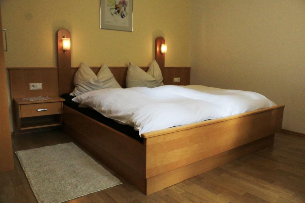 Beim Gangl Hotell Illmitz Exteriör bild